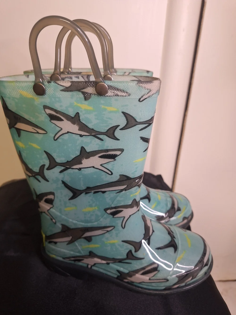 Western Chief Teal Shark Print Kids Rain Boots Size 11